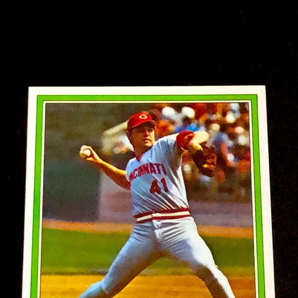 1981 Topps #220 Tom Seaver *NM - Mint Condition* - Picture 4 of 6